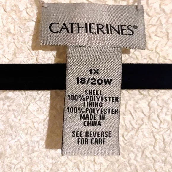 Catherines Black and White Jacket/Sweater Size 1X 18/20W - Picture 3 of 8